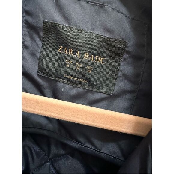 ZARA Basic Navy Blue Quilted Vest With Gold Zipper and Buttons Size Medium - Picture 2 of 5